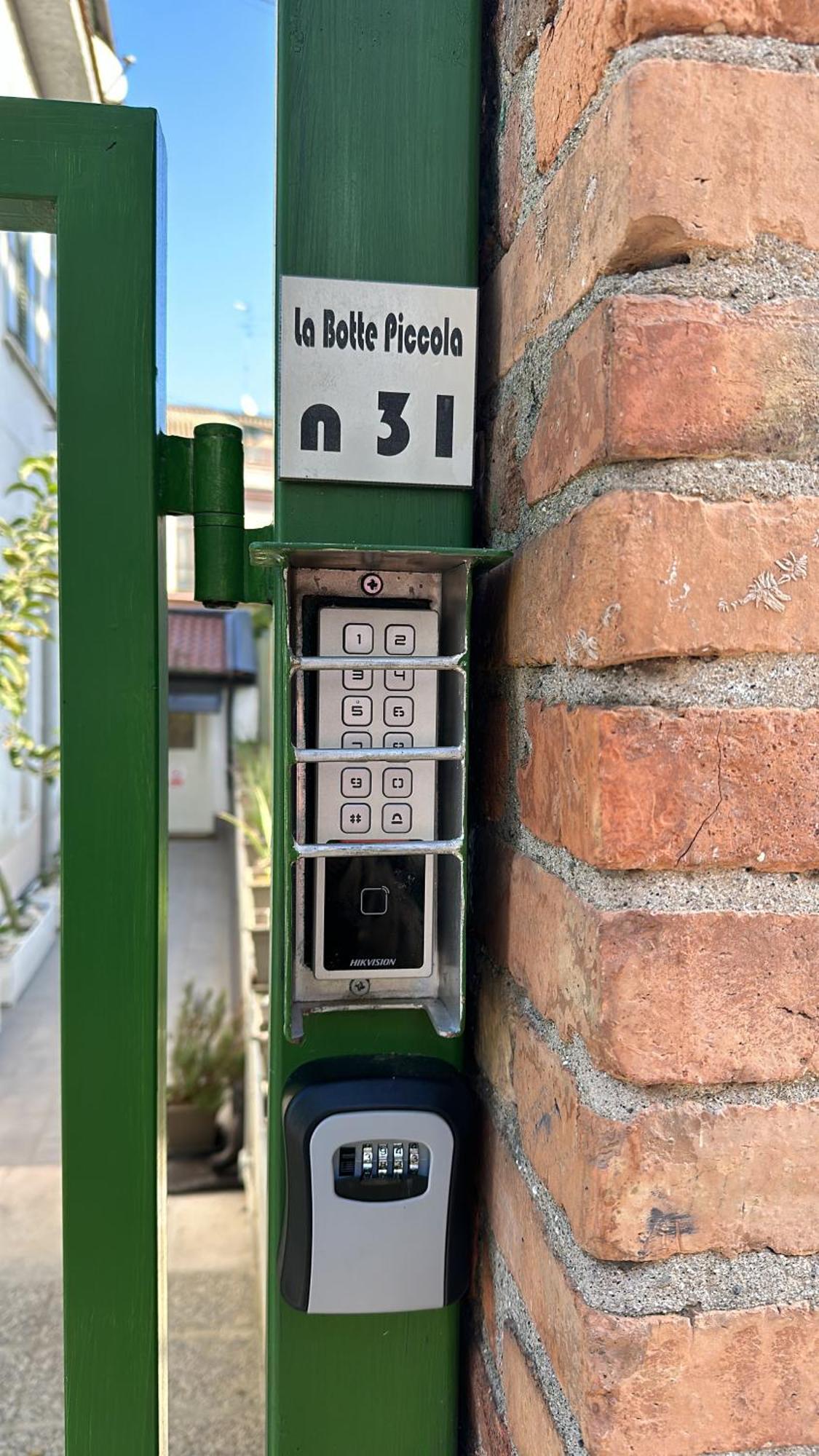 La Botte Piccola Bed & Breakfast Benevento Exterior photo